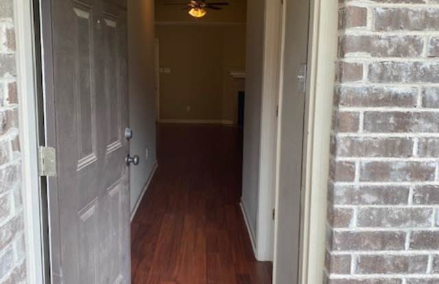 10028 Branley Oak Dr Gallery 3