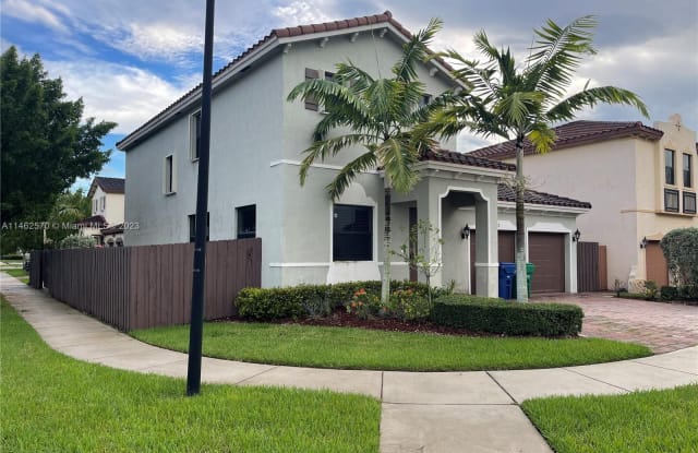 15382 SW 173rd Ln - 15382 Southwest 173rd Lane, Richmond West, FL 33187
