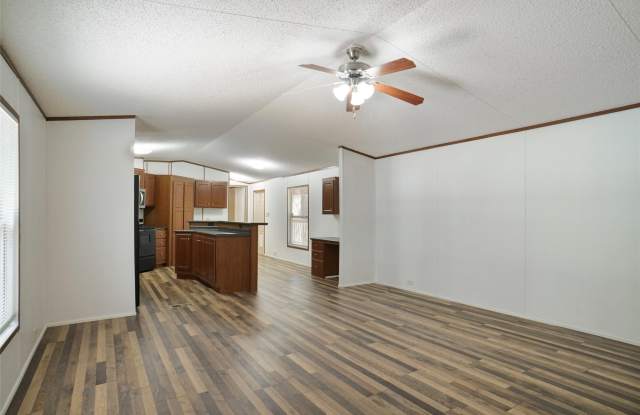 1652 Sheila Drive Gallery 3