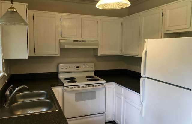 7744 Park Vista Circle Gallery 4