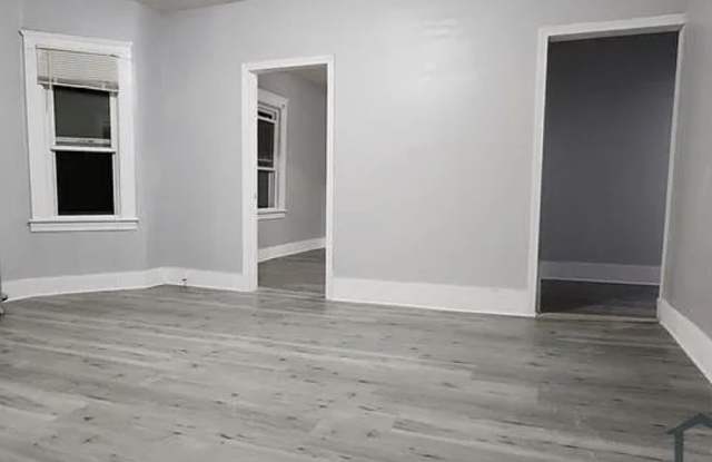 191 Eastern Avenue - 2 photos photos