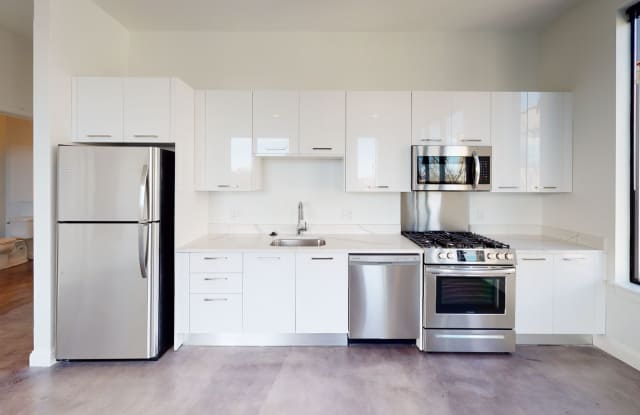 28 Mechanic photos photos