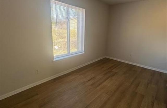 3256 Covington Drive Gallery 4