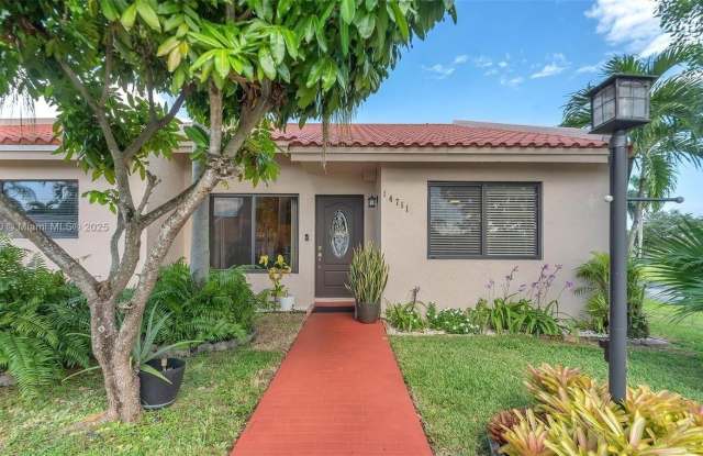 14711 SW 61st Ter photos photos