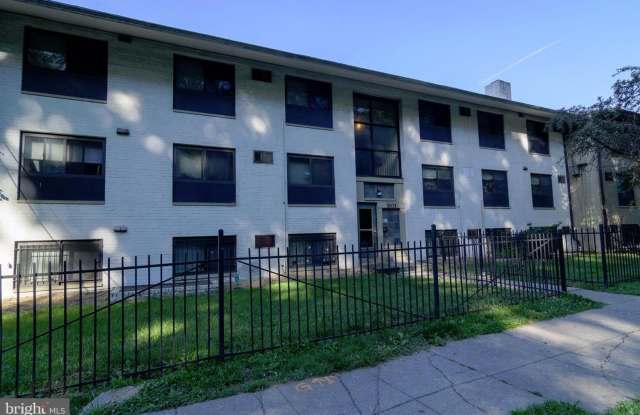 Beautiful 2 Bedroom 1 Bath Condo Conveniently Located photos photos Beautiful 2 Bedroom 1 Bath Condo Conveniently Located photos photos