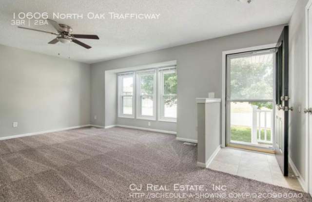 10606 North Oak Trafficway Gallery 2