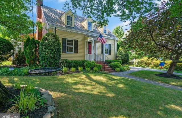 4932 34TH Street N photos photos