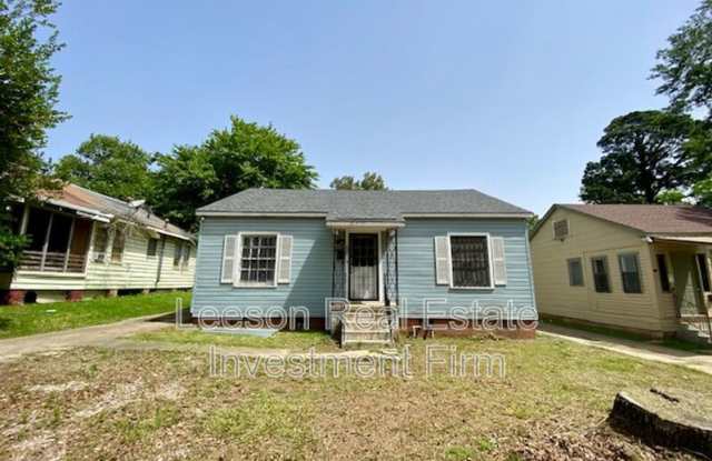 230 E. Lister St. photos photos