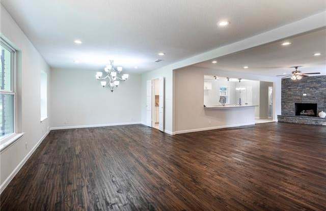 7043 Arboreal Drive Gallery 4