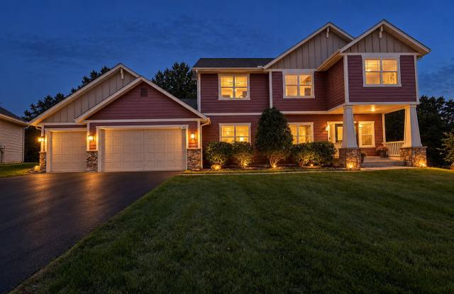Luxury 5-Bedroom Woodbury Home w/ Solar, 3-Car Garage & Exceptional Backyard!! Gallery 1