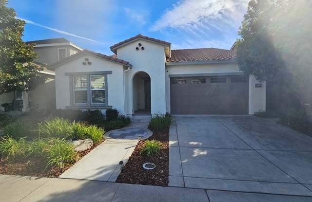 2706 Chuckwagon Lane Gallery 1