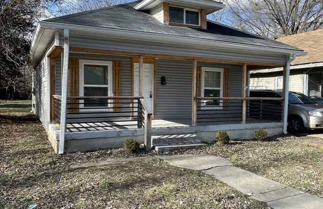 918 N Elder Avenue Gallery 2