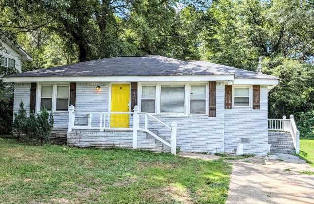 835 Hargis Street Southeast - 1 photos photos