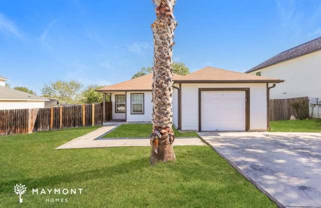 7335 Coers Boulevard - 7335 Coers Boulevard, Converse, TX 78109