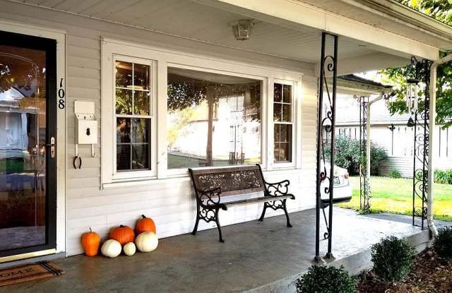 108 Bunnell Ave photos photos