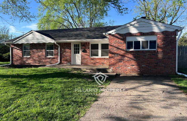 4-Bedroom Home with Spacious Kitchen & Detached Garage, Available NOW! photos photos