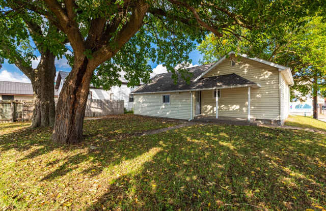 603 10th St N photos photos