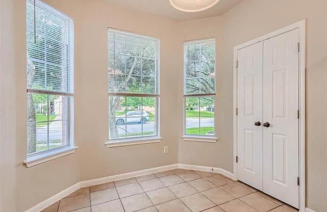 18525 Blue Pond Dr Gallery 3