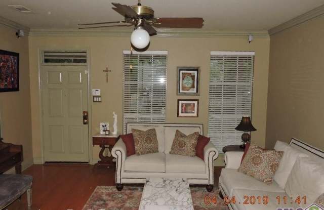 1817 Olive Gallery 4