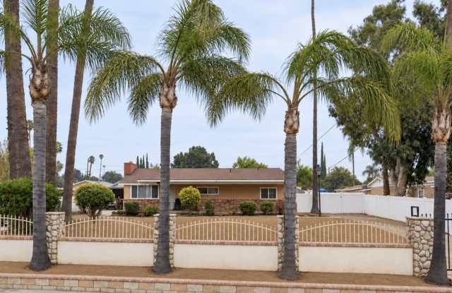 6848 Leland Avenue Gallery 1