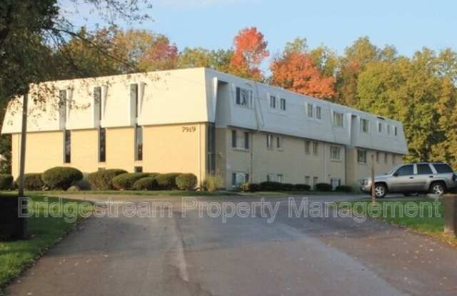 7919 N Main Street photos photos