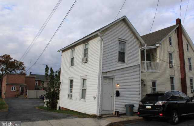 148 CHERRY Street Gallery 1