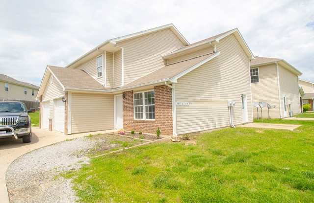 Northern Spacious 4 BDR Duplex photos photos