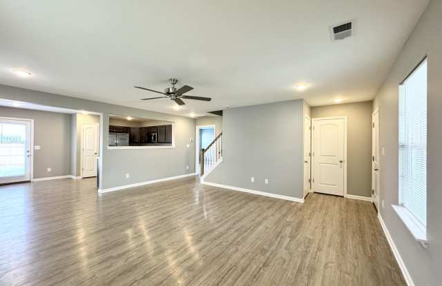 8149 Driftwood Lp Gallery 4
