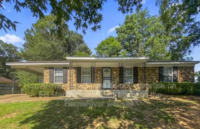 5035 Applewood Dr Gallery 1