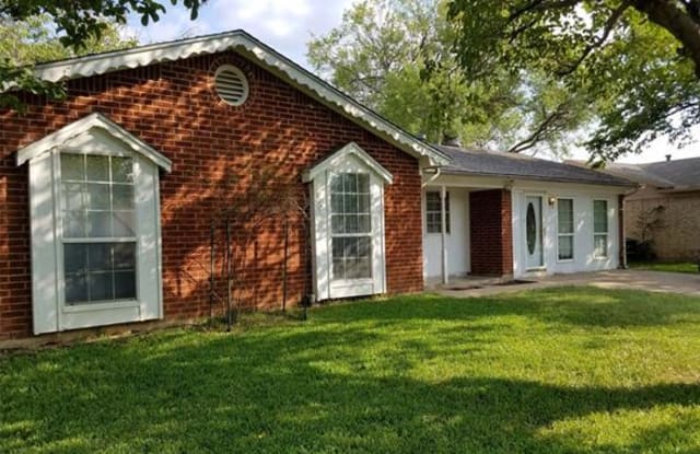 334 Michael Drive - 334 NE Michael Dr, Burleson, TX 76028