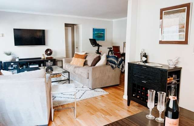 2725 39TH ST NW #506 Gallery 2