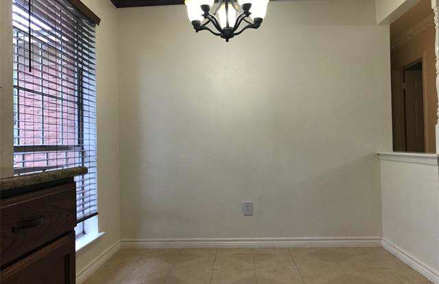 730 Waikiki Drive Gallery 2