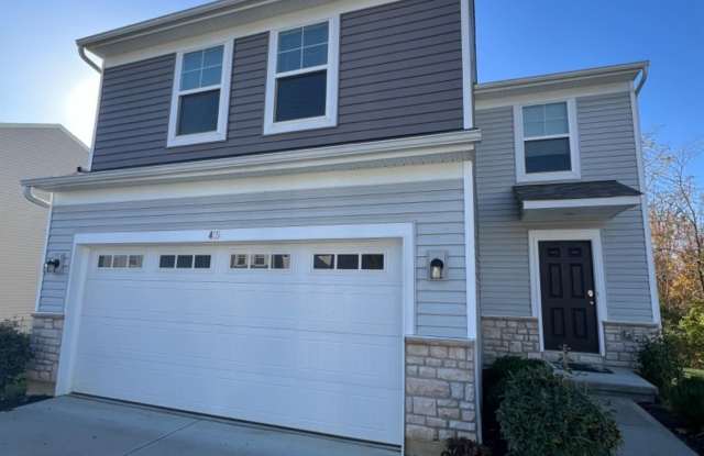 405 Mcewing Drive - 405 McEwing Drive, Lockland, OH 45215