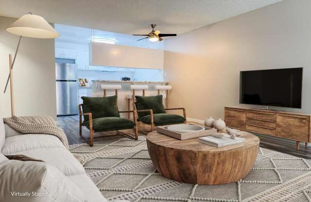 Kerrwood Manor Apartments Gallery 2