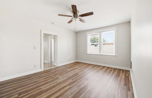 4916 Robert Avenue - 4918 Gallery 2