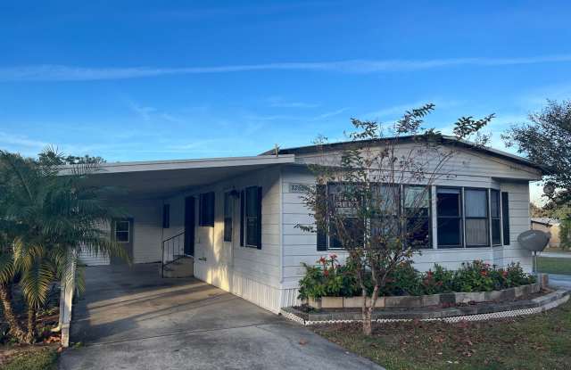 Clean  Quite (2BR/1BA) Single Wide Trailer Water  Sewer Included with Rent photos photos