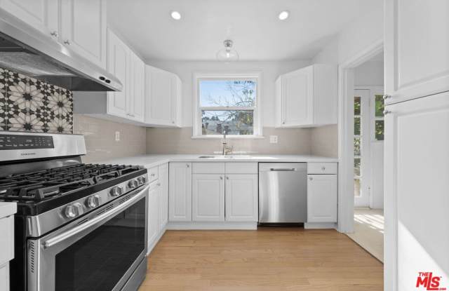 11347 CASHMERE ST photos photos