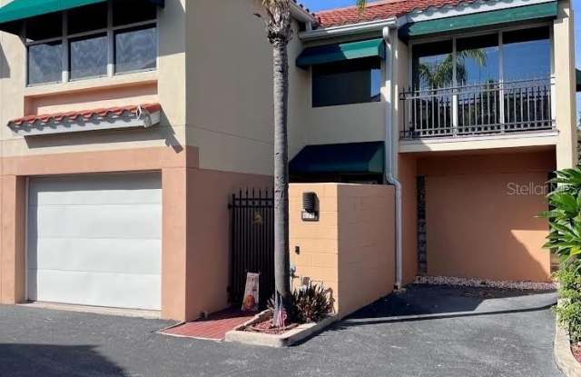 828 PADUA LANE - 828 Padua Lane, Clearwater, FL 33756