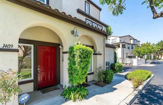 Amazing Townhouse For Rent Gallery 3