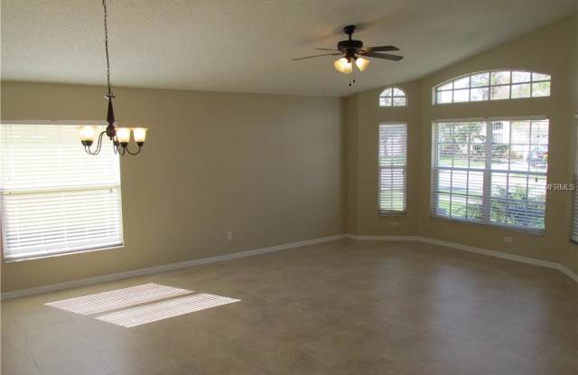 1524 MAXIMILIAN DRIVE Gallery 2