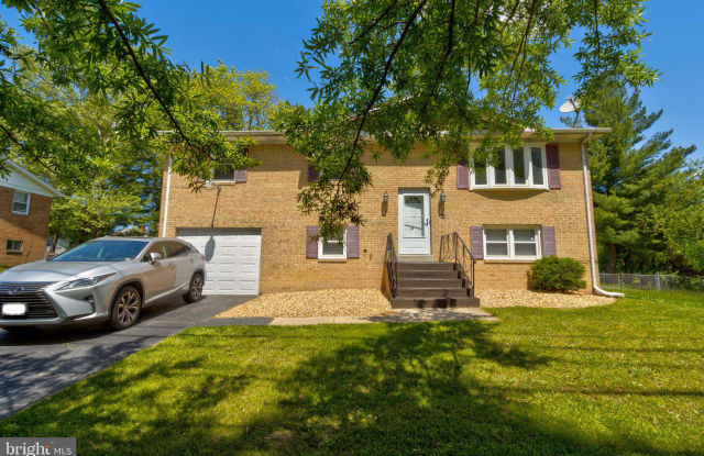 11204 WHITE HOUSE ROAD - 11204 White House Road, Largo, MD 20774