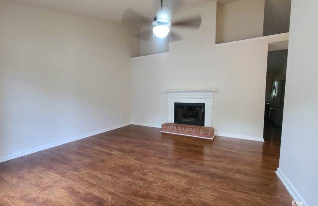 2733 Airwood Drive Gallery 2