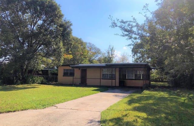 113 MAYFAIR CIRCLE - 113 Mayfair Circle, Sanford, FL 32771