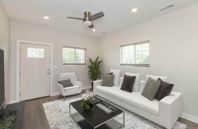 228 North Randolph Street photos photos