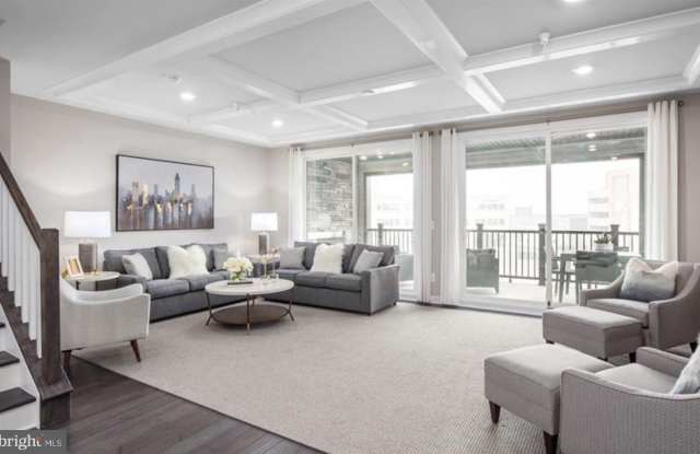44664 PROVINCETOWN DRIVE Gallery 3