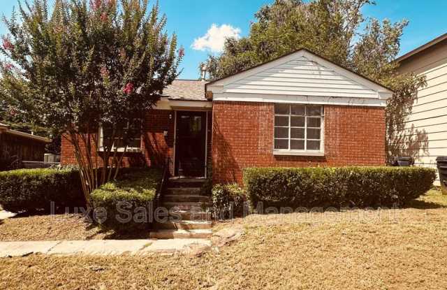 4137 NW 13th St. photos photos