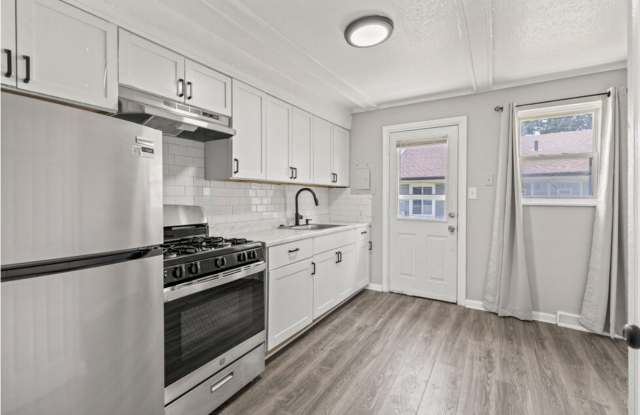 Troy Village Apartments Gallery 2