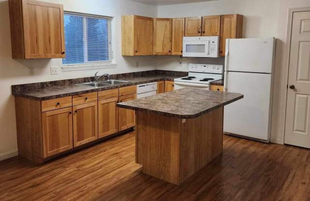 1806 Wilder Ave photos photos