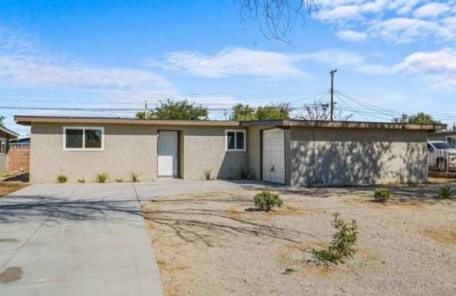 Newly updated 4 bedroom Home photos photos