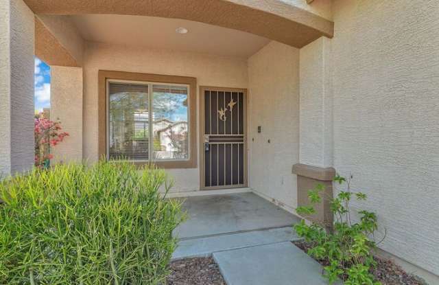 40716 North Capital Court Gallery 4